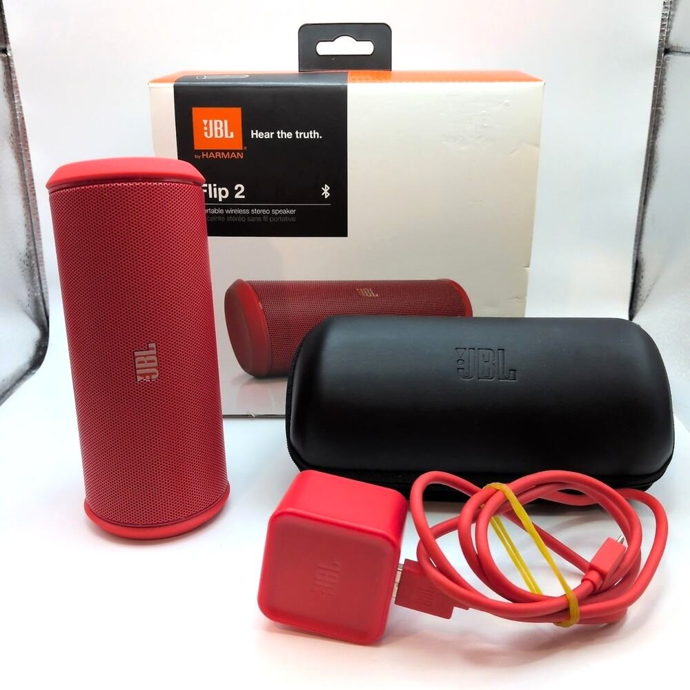 JBL Flip 2 Portable Wireless Speaker Red with Case, Charger, and Box - Working